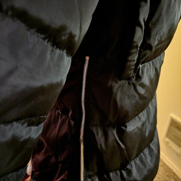 Black Snow Ski Coat - Picture 5 of 13